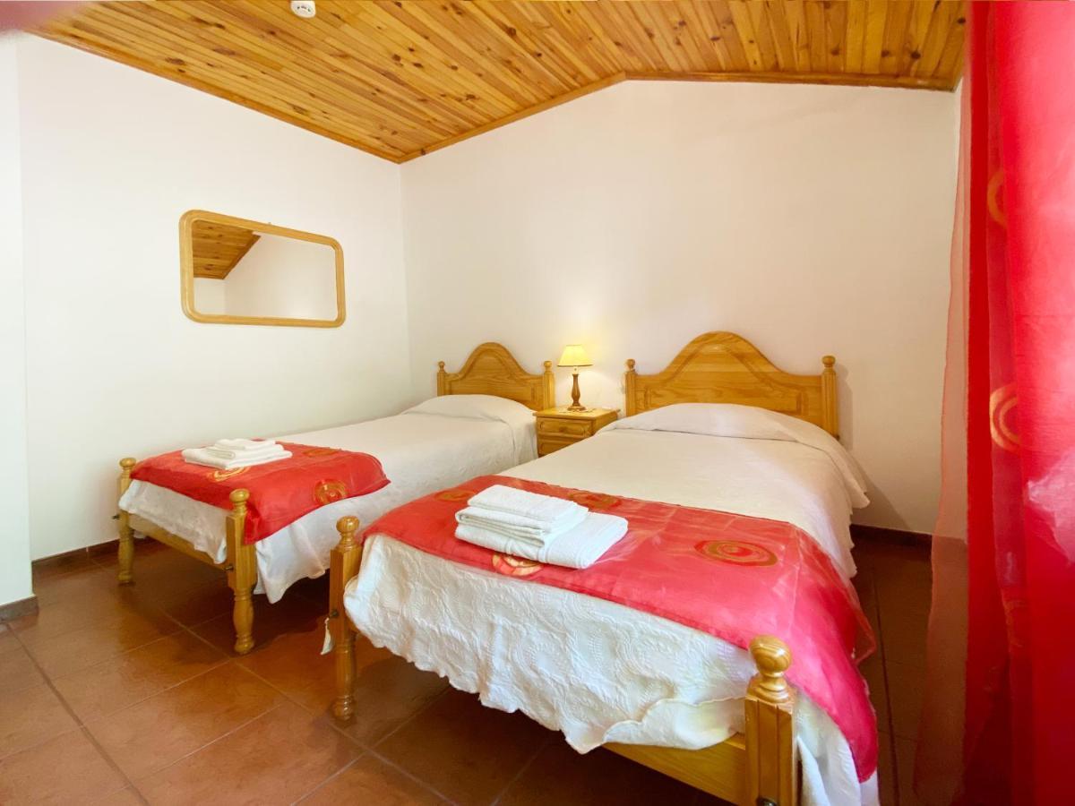דירות אונהייס דה סרה Casa Da Risca מראה חיצוני תמונה