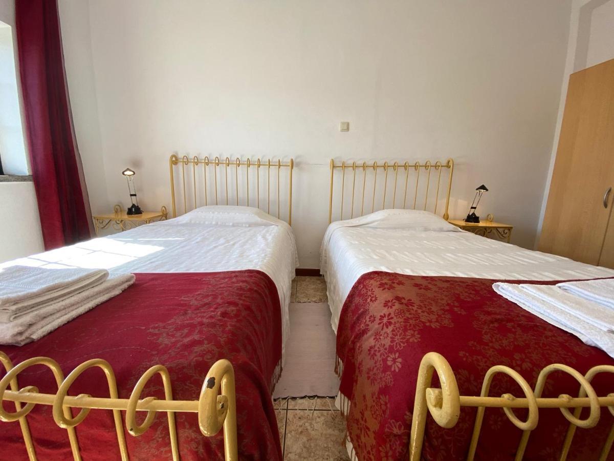 דירות אונהייס דה סרה Casa Da Risca מראה חיצוני תמונה